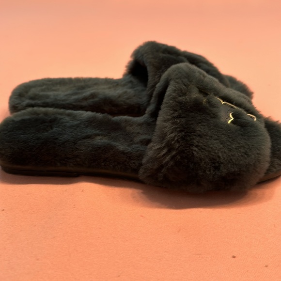 New Tory Burch Double T Shearling Fur Slides. Military Green. Size 7. - Picture 3 of 5